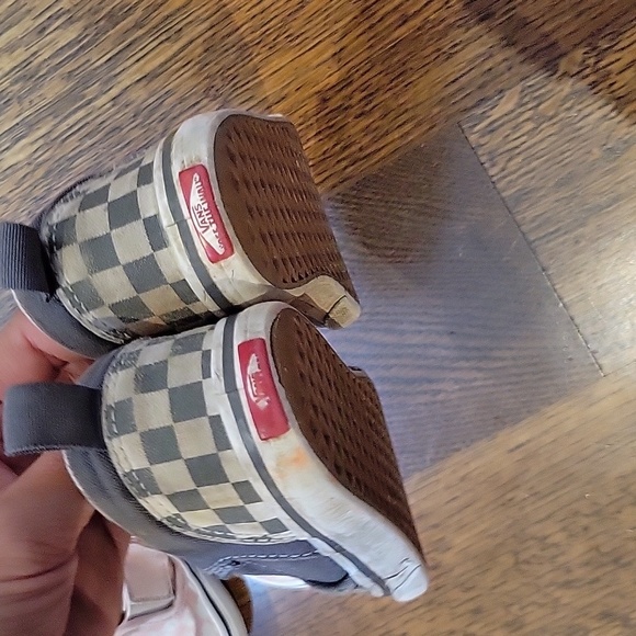 Checker vans 8 toddler slip on - Picture 3 of 3